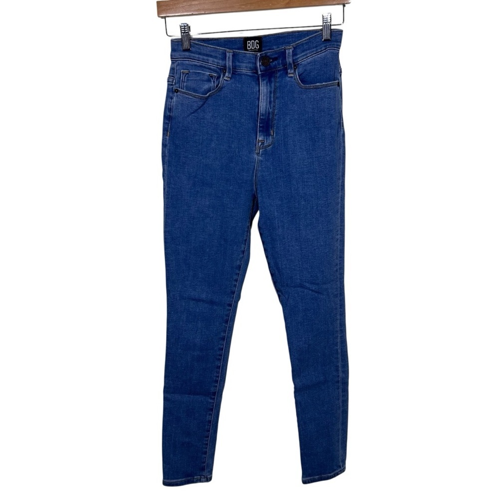 BDG Twig Super High Rise Jeans Size 27
